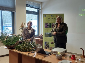 Relacja z zimowych warsztatów ziołowych w PKWŁ 9.12.2023 r., 